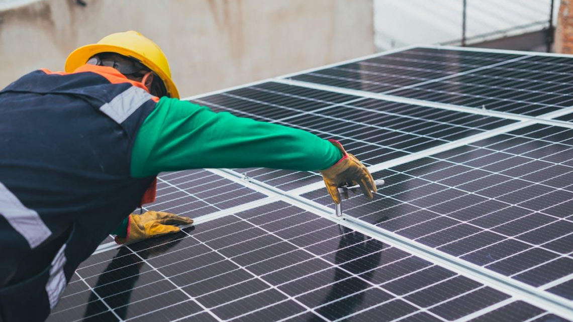 Pourquoi choisir un installateur photovoltaïque rge pour votre projet d’énergie solaire ?